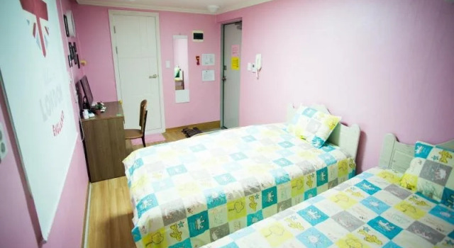Apple Guesthouse