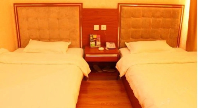 Chifeng Shengda Inn, Book Hotel Chifeng Inner Mongolia