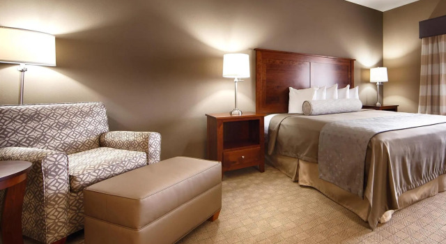 Номер Standard Green Mill Village Hotel & Suites, BW Signature Collection