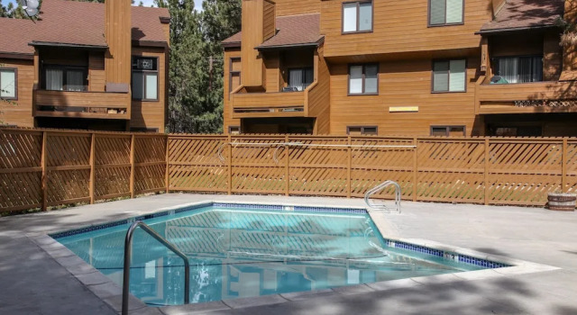 Номер Standard c 1 комнатой Wildflower #37 1 Bedroom Condo