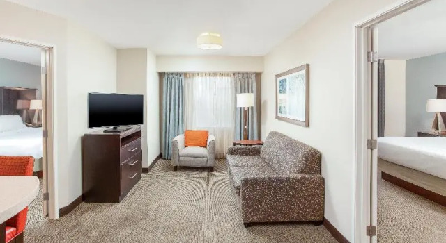Четырёхместный люкс Staybridge Suites Phoenix - Chandler by IHG