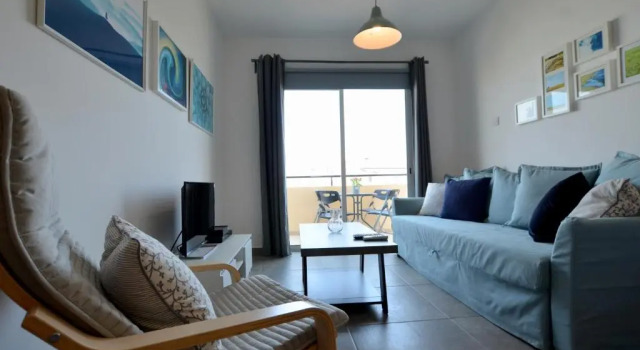 Blu Mackenzie 1 bdr Flat with Pool, Book Hotel Larnaka Larnaca Region