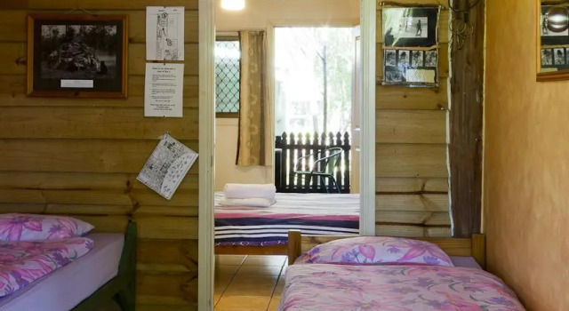 Трёхместный номер Standard Woolshed Eco Lodge