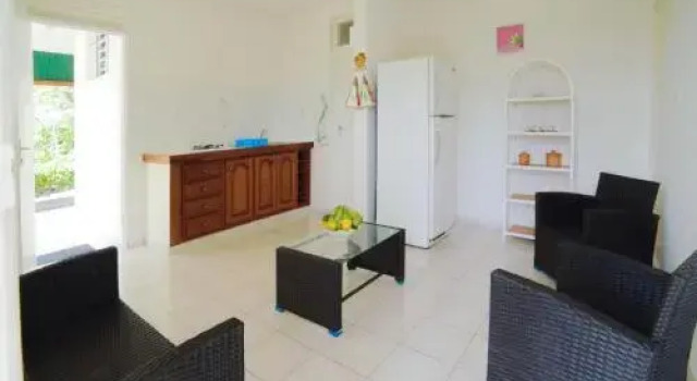 T2 Papaye - Gosier Port-Blanc, Reserva ahora Apartamento Hoteles en Grande-Terre con aparcamiento, Aparcamiento