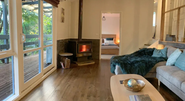 Steep Creek Retreat, Rezerwuj Dom wakacyjny Hotele w Dandenong Ranges z parkingiem, Parking