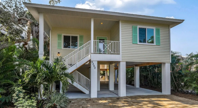 5350 Palmetto Street by Coastal Vacation Properties