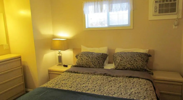 Коттедж c 1 комнатой Rosedale Motel