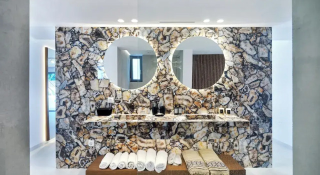 Вилла Grand с 6 комнатами Empire Luxury Villas
