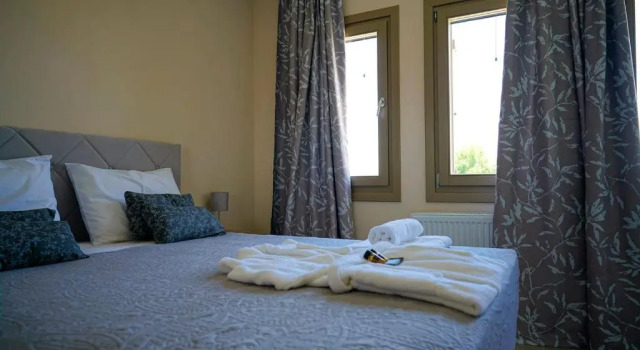 Charikleias 1st floor appartment in Pelion, Book Hotel Volos 