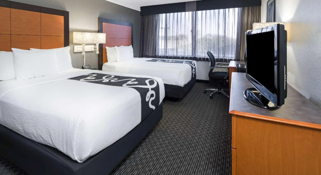 Четырёхместный номер Standard La Quinta by Wyndham Buena Park