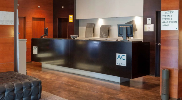 AC Hotel Ponferrada by Marriott, Забронировать Отель Понферрада El Bierzo, рядом с Bergidum Theatre