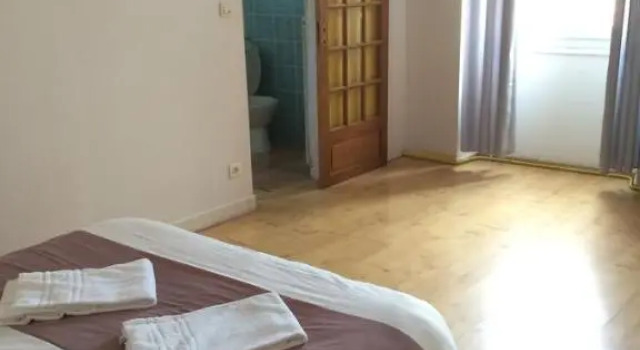 Трёхместный номер Standard Auberge de Saint Rome