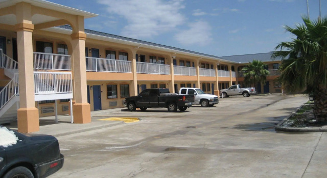Executive Inn
