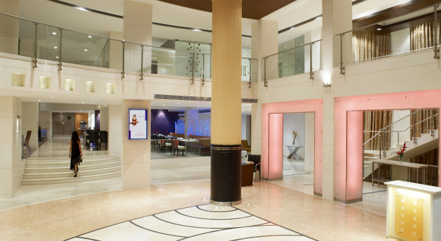 The Golkonda Hotel, Забронировать Отель Отели Хайдарабада с завтраком, рядом с City Centre Mall, Завтраки