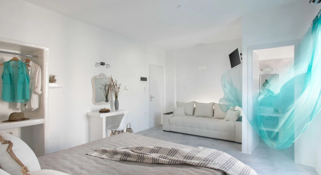 Manios Suites