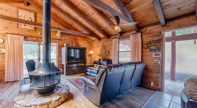 Lincoln Log Cabin - Three Bedroom Cabin with Hot Tub, Varaa Hotelli Ruidoso New Mexico