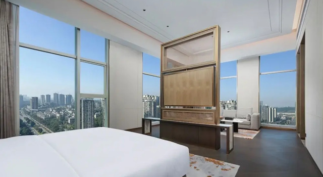 Двухместный люкс HUALUXE Leshan by IHG