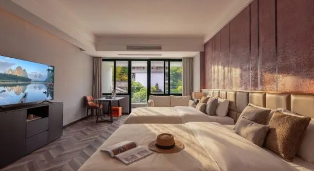 Люкс c 1 комнатой с красивым видом из окна Yangshuo Yuelv River View Vacation Apartment