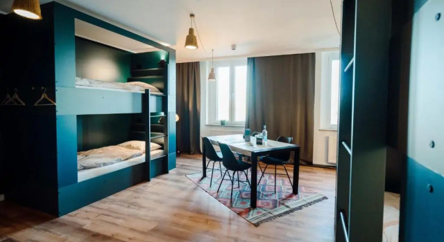 Кровать в общем номере Schlafladen Hildesheim Hotel & Tagung
