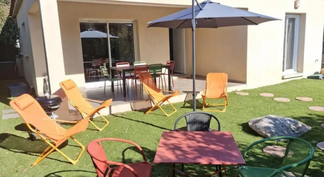 Коттедж Maison Pinarello a 200 Metres de la Plage