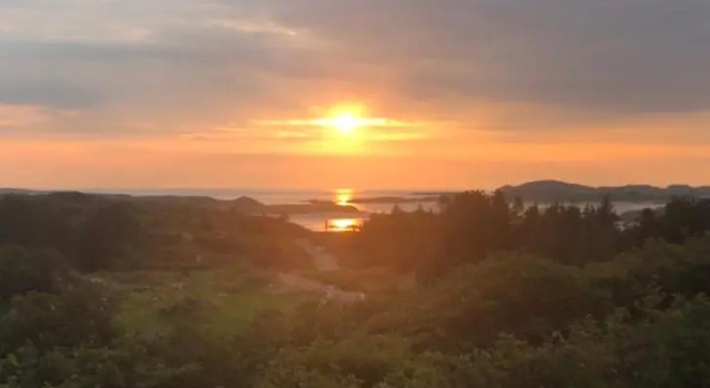 Lóistín Teach Hiudai Beag - Guesthouse Bunbeg, Prenota Hotel Bunbeg 