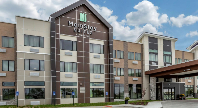 MainStay Suites Waukee-West Des Moines, Prenota Hotel Hotel a Iowa con piscina, Piscina