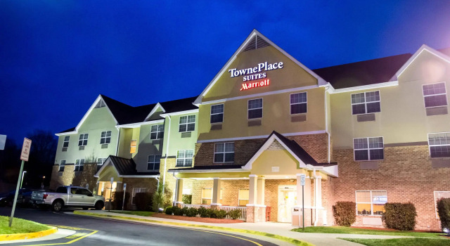 Четырёхместный люкс с 2 комнатами TownePlace Suites Stafford