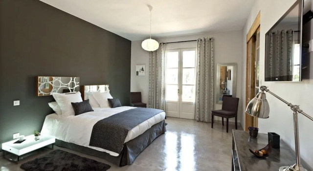 Le Mas de lEspérance - Chambres dhôtes de Prestige, Book Hotel Saint-Gilles Camargue