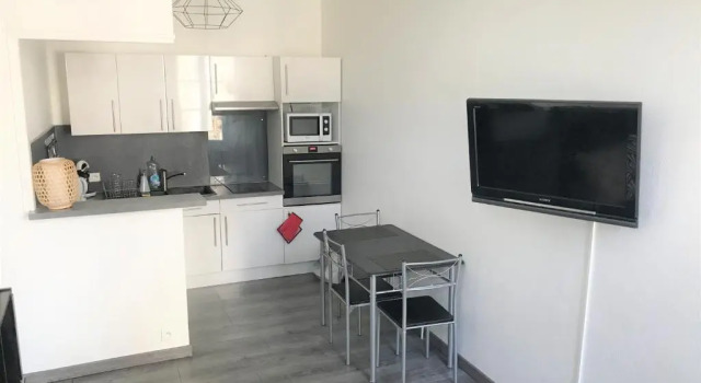 Modernité cœur du centre-ville, Забронировать Отель Отели Осер с парковкой, рядом с Музей Леблан-Дювернуа, Парковка