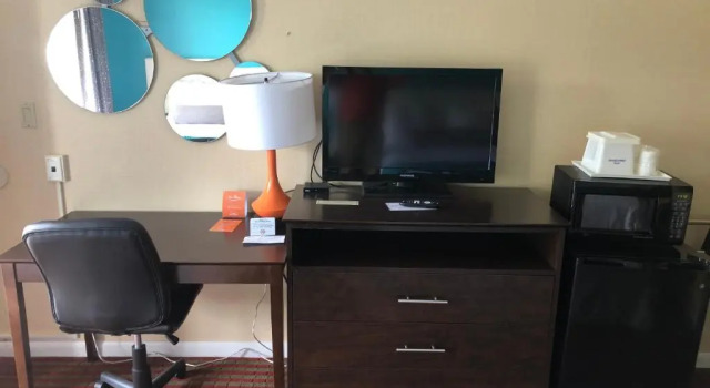 Номер Standard Howard Johnson by Wyndham Rocky Hill