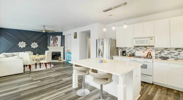 Houston Stay 7 Mi to NRG: Luxe + Group Friendly, Book Vacation Home Houston Texas Gulf Coast