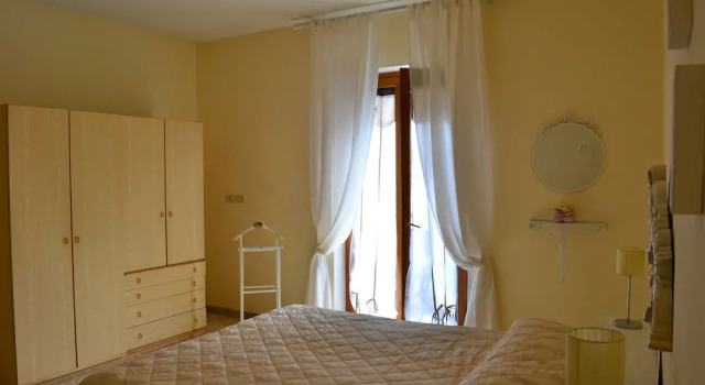 Holiday home Shabby House, Забронировать Отель Отели в центре Скал с завтраком, отели в центре Скал с завтраком