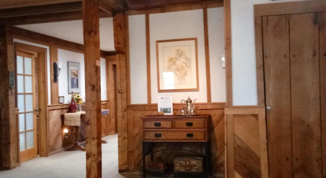 Mountain Top Lodge, Забронировать Отель «постель и завтрак» Далонега Джорджия