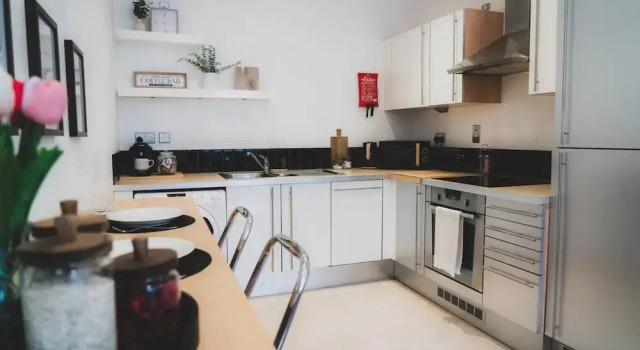 City Centre Oasis - 2 Bed Apartment
