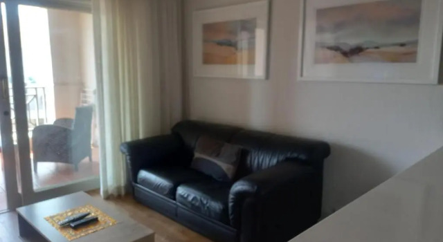 Mount Royal 29 - Large 1 bed with balcony