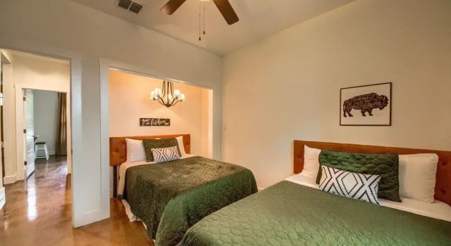 Cherry Street Cottage Rr 1072 3 Bedroom Home by Redawning