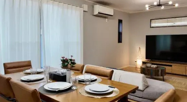 "Jialin"  2-12 people, 4 bedrooms, 2 showers, 1 living room, 1 kitchen, 1 parking space, Забронировать Отель Осака префектура Осака, рядом с Намба