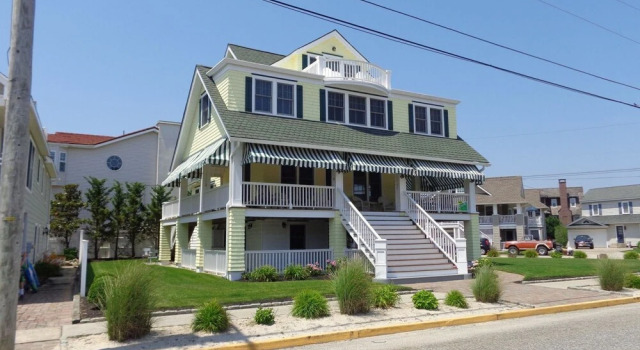 Oc34 Beach Road, Забронировать Отель Отели Оушен-Сити с парковкой, рядом с Shriver's Salt Water Taffy &amp; Fudge, Парковка