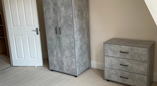 Monthly, Short, Stays 2-bed Apartment in Reading