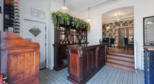 Florence Suite Hotel & Restaurant