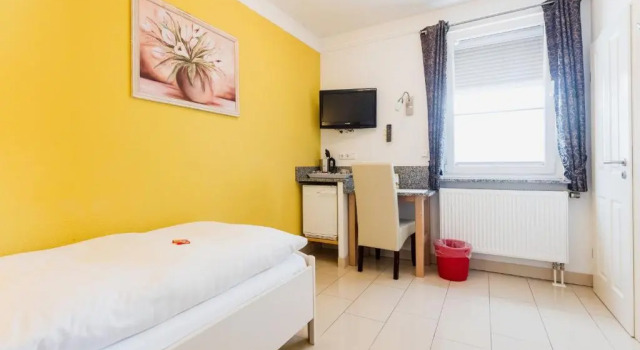 Номер Standard Gasper Business & Garden Hotel