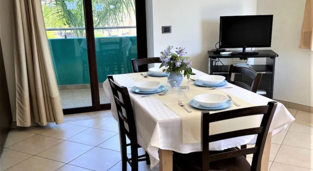 Апартаменты Cozy Apartment Near the Beach