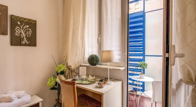 Двухместный номер Standard с балконом Trastevere Rooms