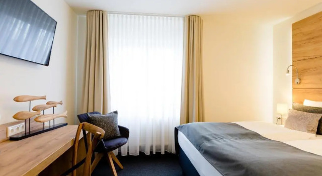 Hotel Restaurant Zwergschlösschen, Rezervovat Hotel Gera Durynsko