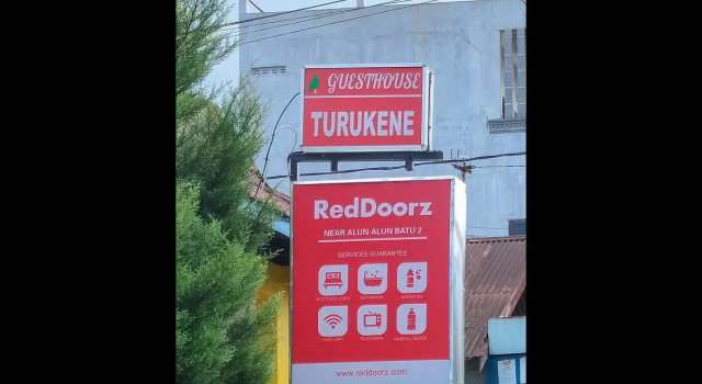 RedDoorz Near Alun Alun Batu 2, Varaa Hotelli Batu East Java, lähellä Agro tourism Kusuma