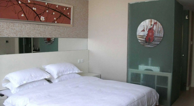Hong He Hotel(昆明红河宾馆（火车站店）), Prenota Hotel Guandu Kunming