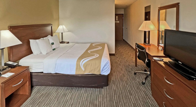 Двухместный номер Standard Quality Inn Mitchell I-90