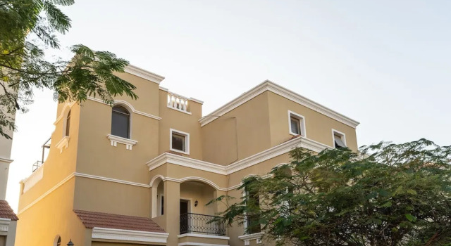 Nasma Holiday Homes - Al Hamra Village, Забронировать Вилла Коттеджи Рас-Аль-Хайма, рядом с Гольф-клуб Al Hamra, Коттедж