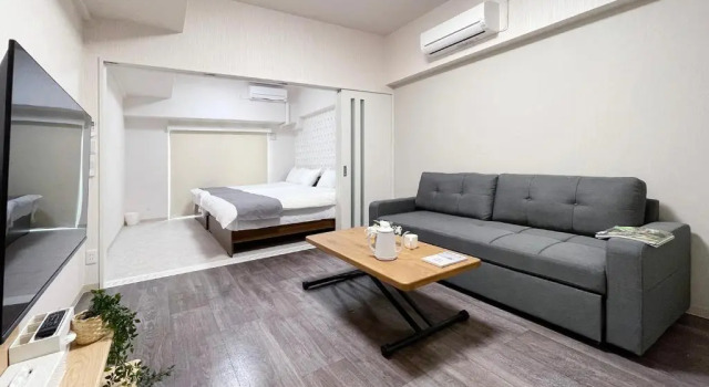 Апартаменты Spacious 1BR Apt For 6 Ppl Great Location with room wifi