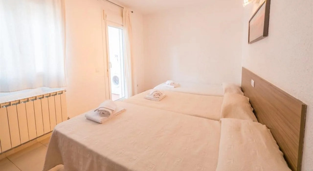 Apartaments AR Isern
